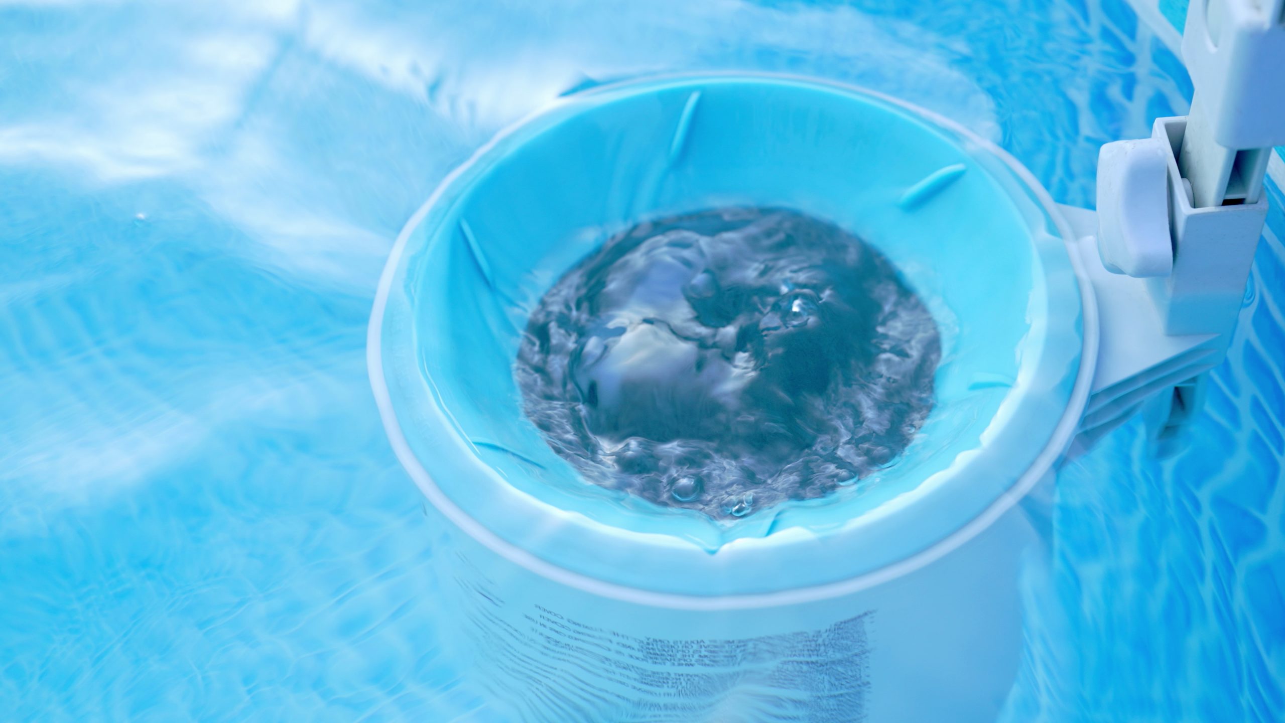 What to Do If You Find a Tear in Your Pool Liner: A Step-by-Step Guide for Pool Owners